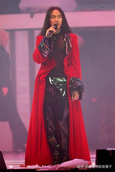 请问各位知友有没有哥哥张国荣全身照高清图想做人形立牌可以吗