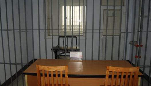 看守所是否对经济犯分别关押