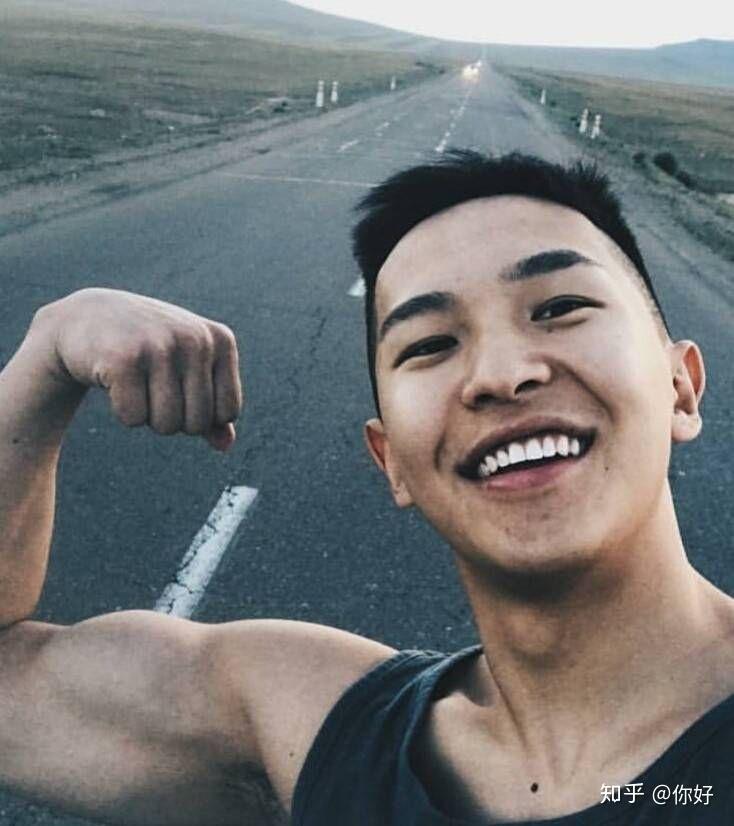 想看蒙古族帅哥照片怎么办