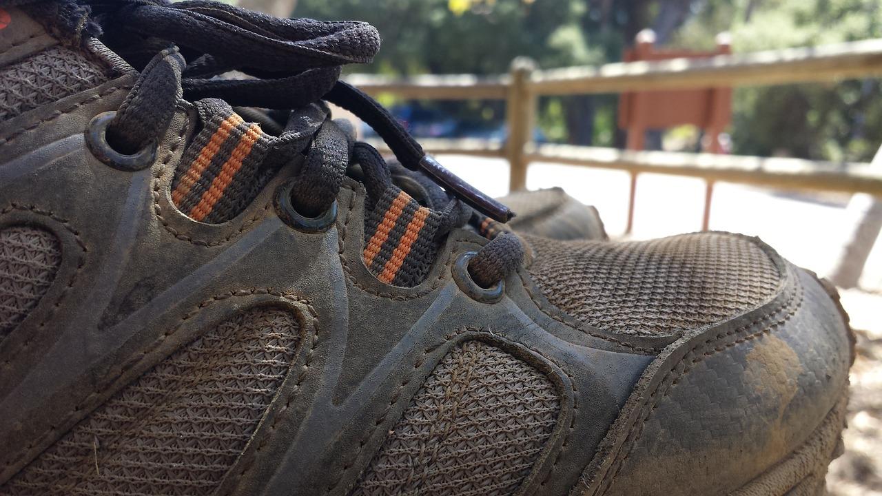 4. 休闲男鞋品牌