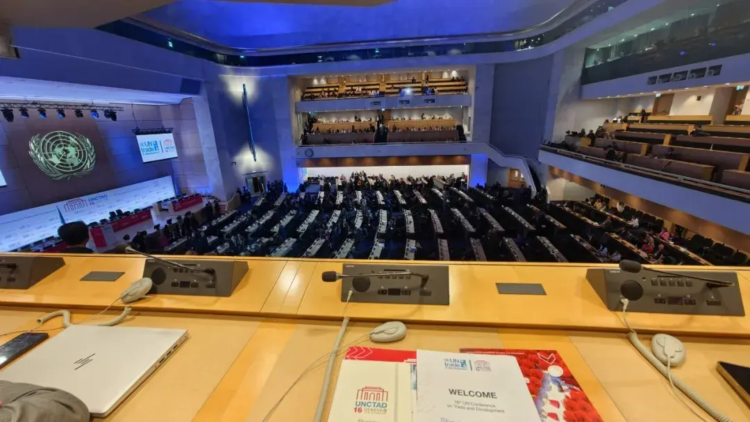 十方融海艺术大使阿晶老师受邀在联合国会议献演,让中国文化在国际殿堂绽放璀璨光彩 - 知乎
