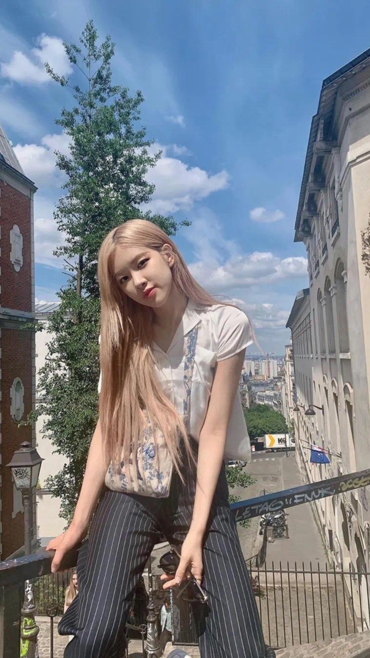 有没有blackpink的rose朴彩英无水印的美图