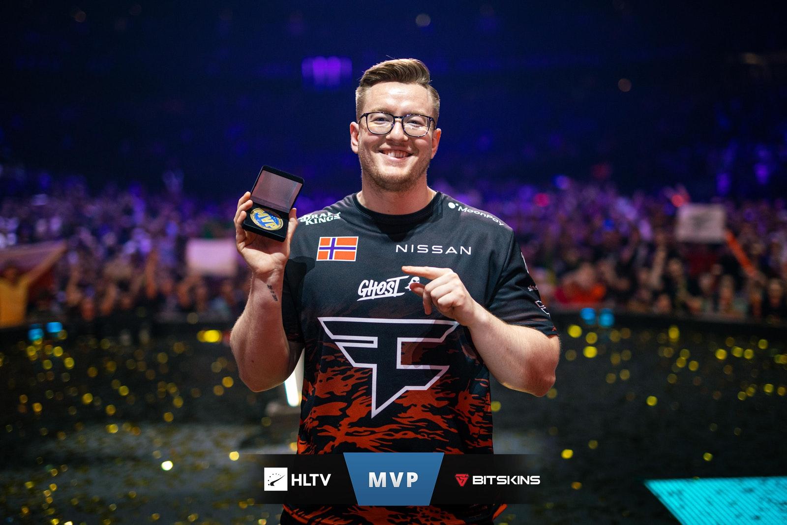 你为什么喜欢cs:go战队faze clan? 