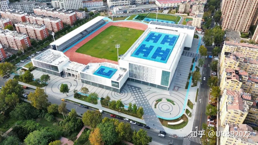 在记忆与新生之间重构城市生命力 | 体育场馆的城市更新实践:青岛弘诚体育场 - 知乎