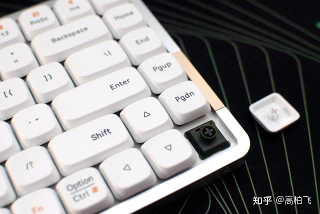 Lofree洛斐小顺84矮轴双模键盘:全新结构,极简轻薄,工艺考究 - 知乎