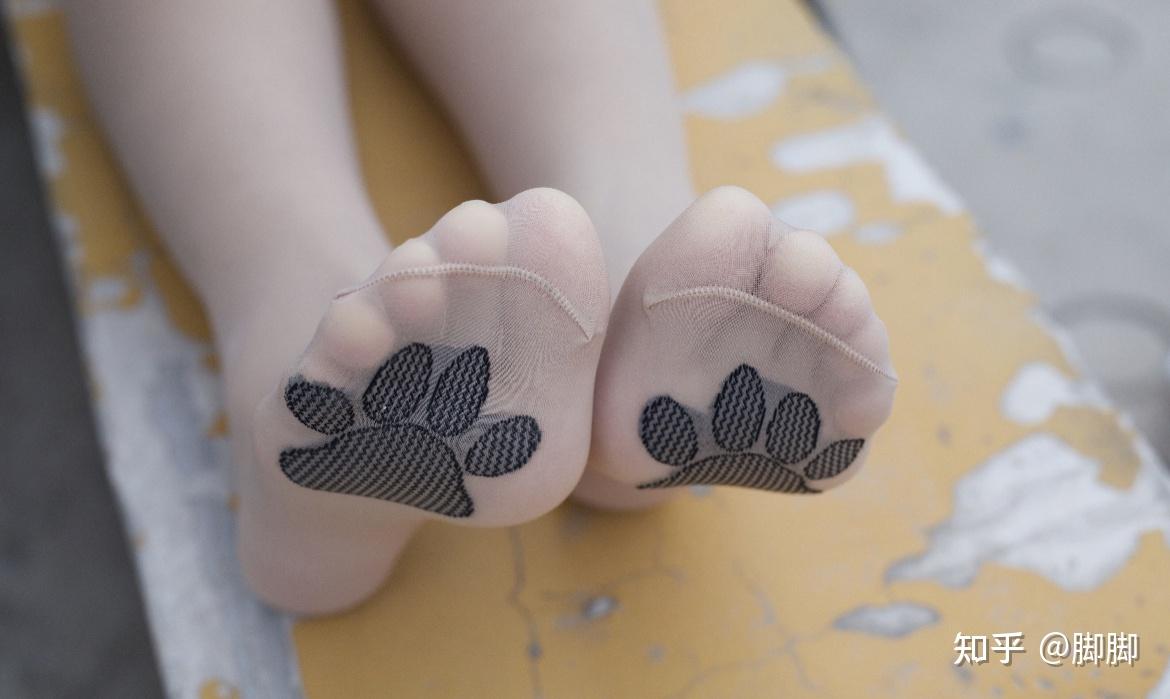 有没有好看的脚底照片适合当壁纸的