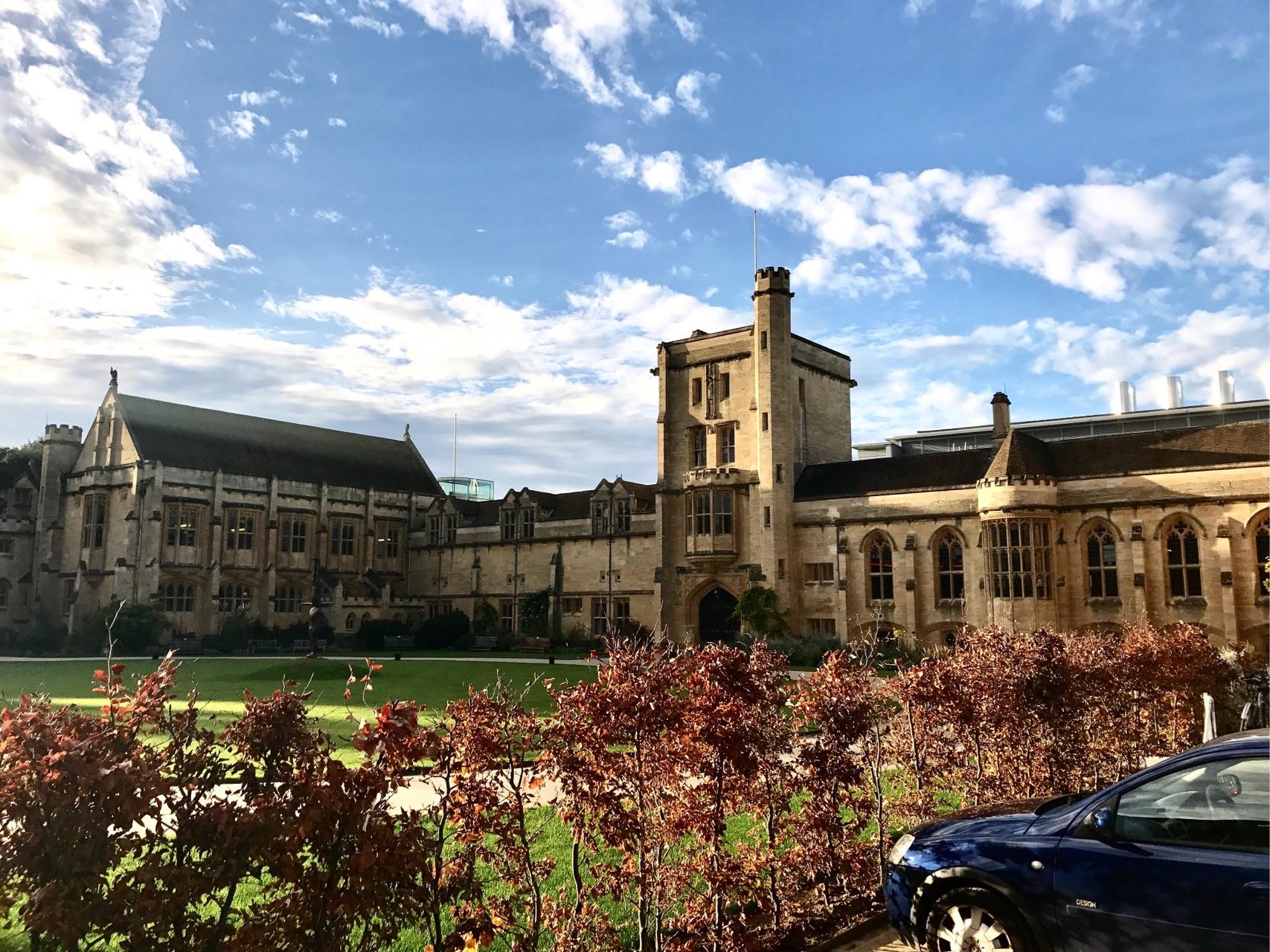 牛津大学曼斯菲尔德学院是个怎样的学院