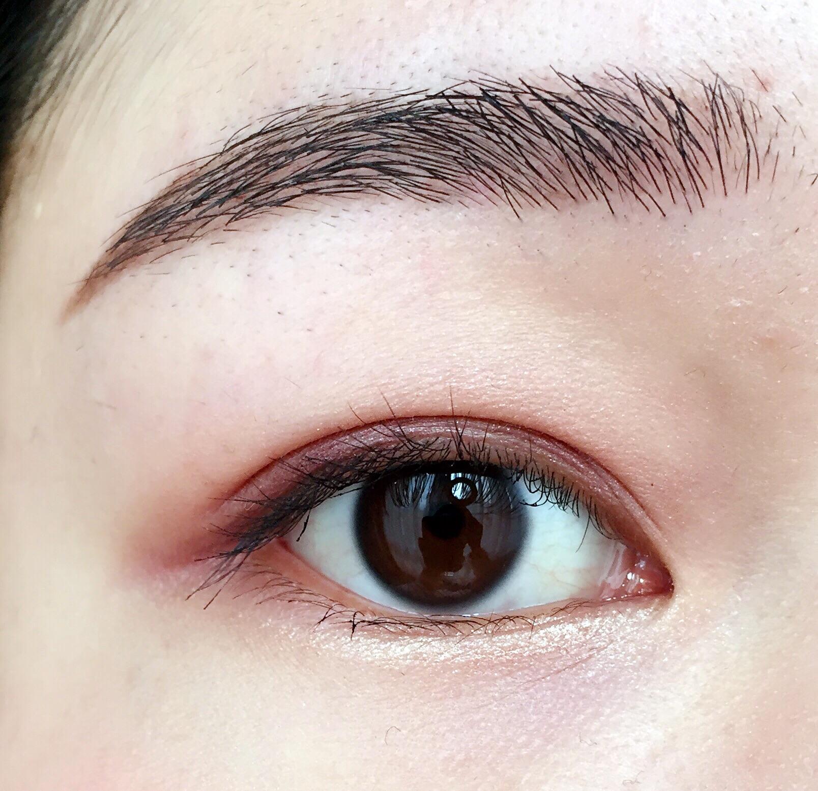 女生拥有好看的眉眼是怎样一种体验