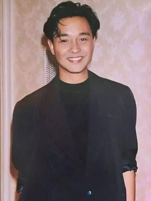 谭咏麟和张国荣谁长的比较帅?