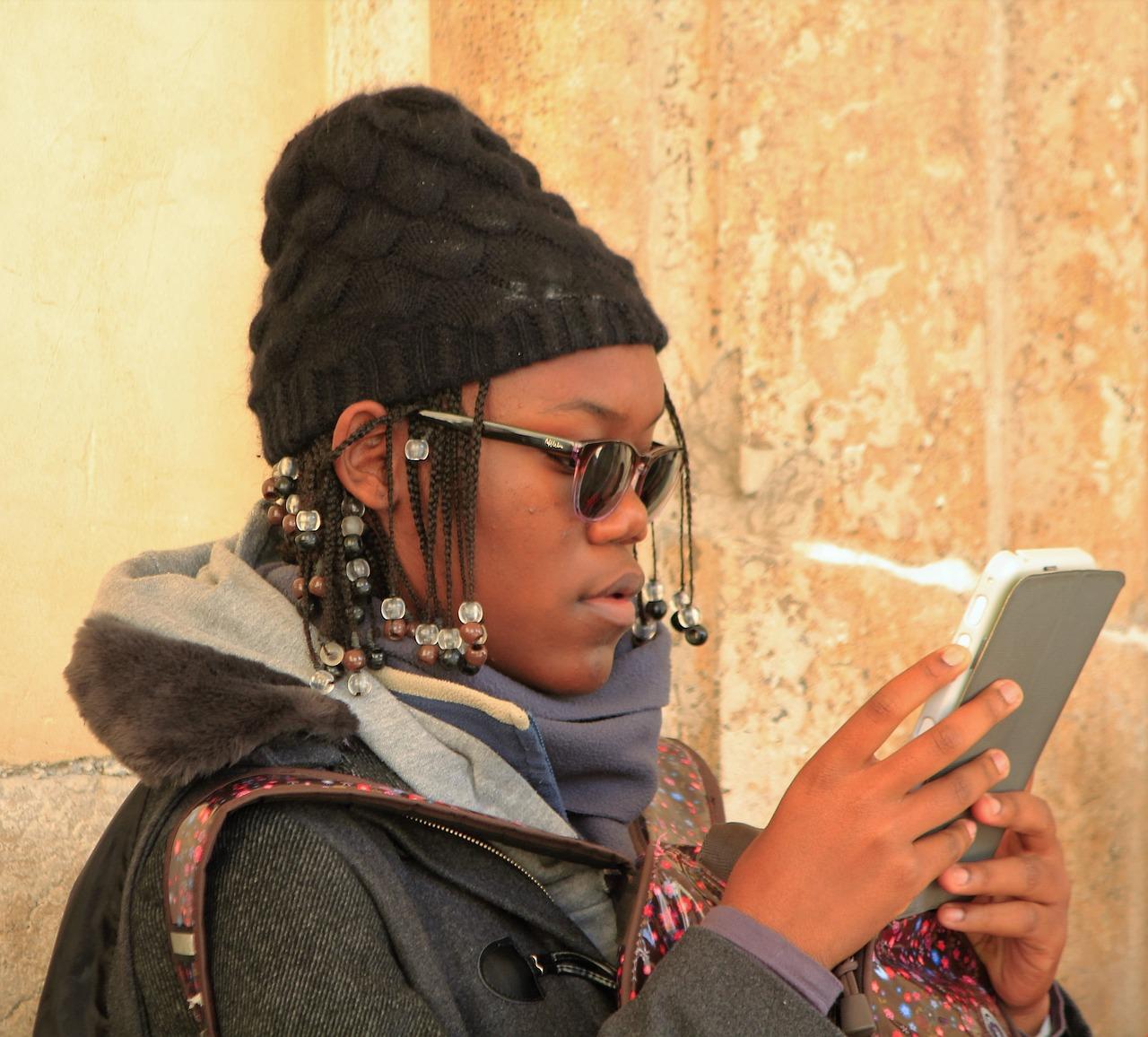 2. 投稿无学历限制