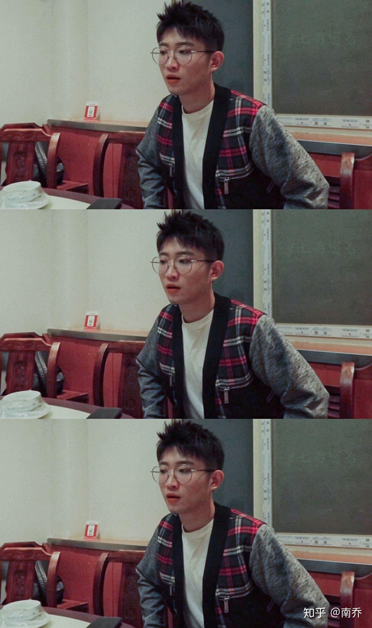 有哪些金霏超级好看的照片啊或者可以拿来做壁纸的