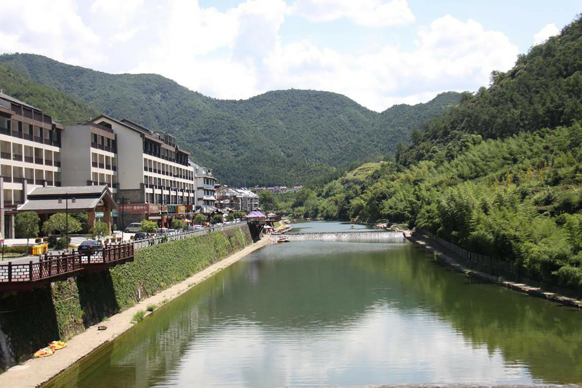 富春山居图》画的就是这里的风景- 知乎