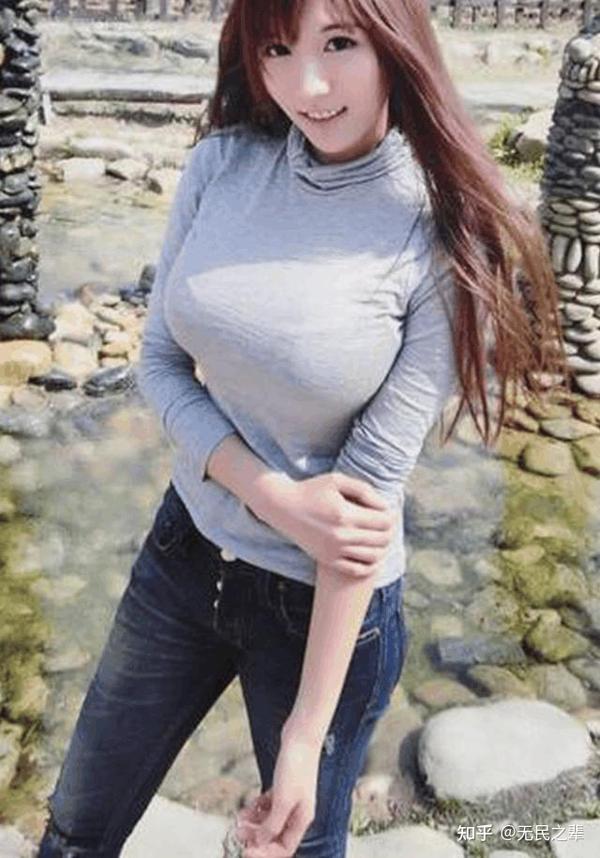 如何看待胸大无脑这种观念?