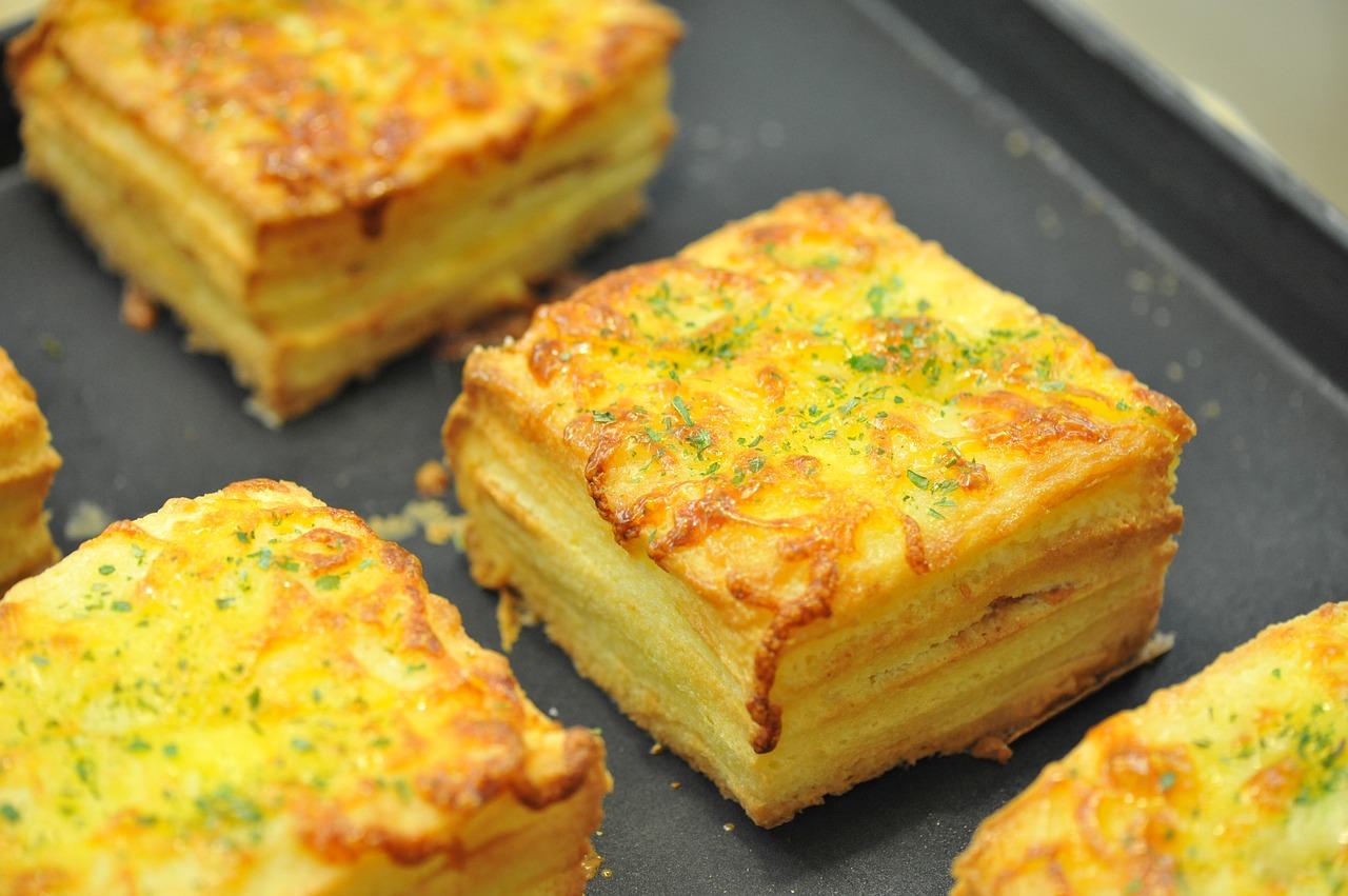 2. 西点柜成本分析