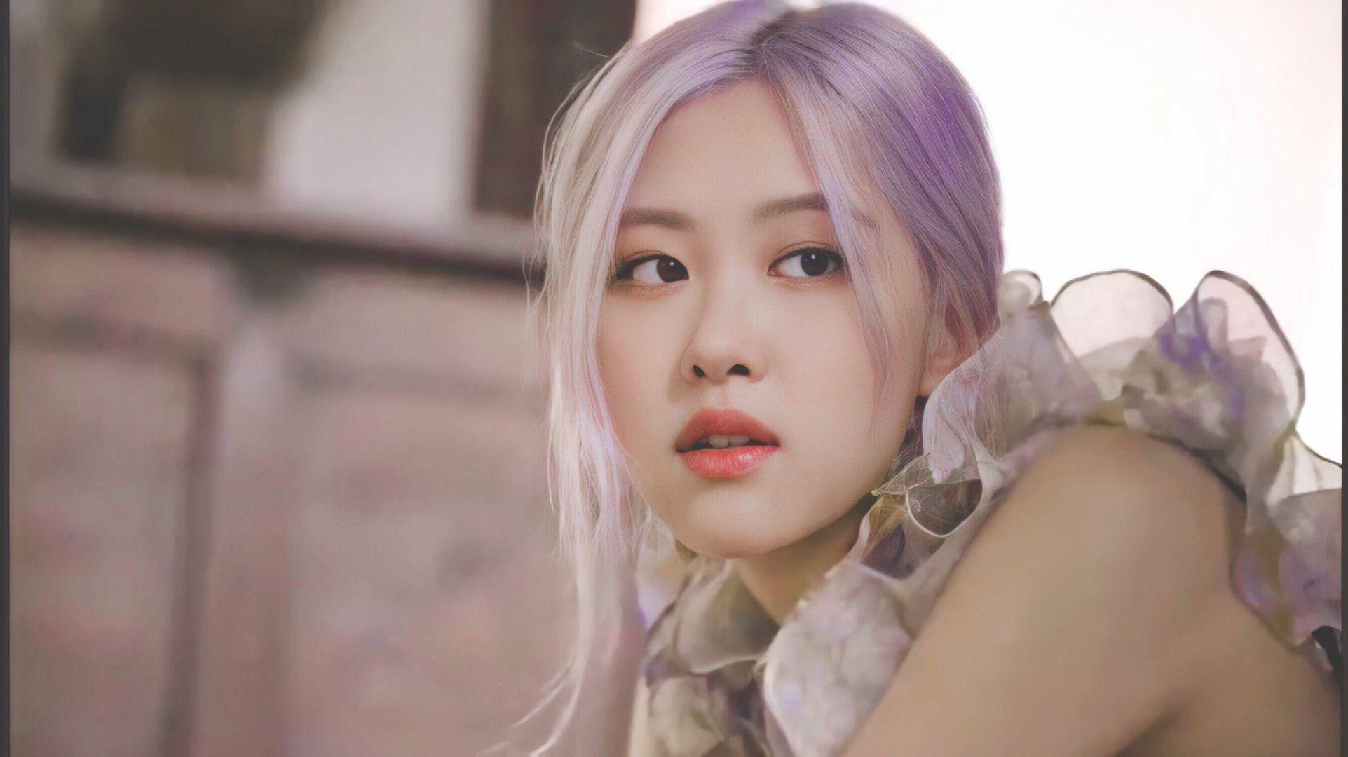 能详细介绍一下blackpink的rosie吗