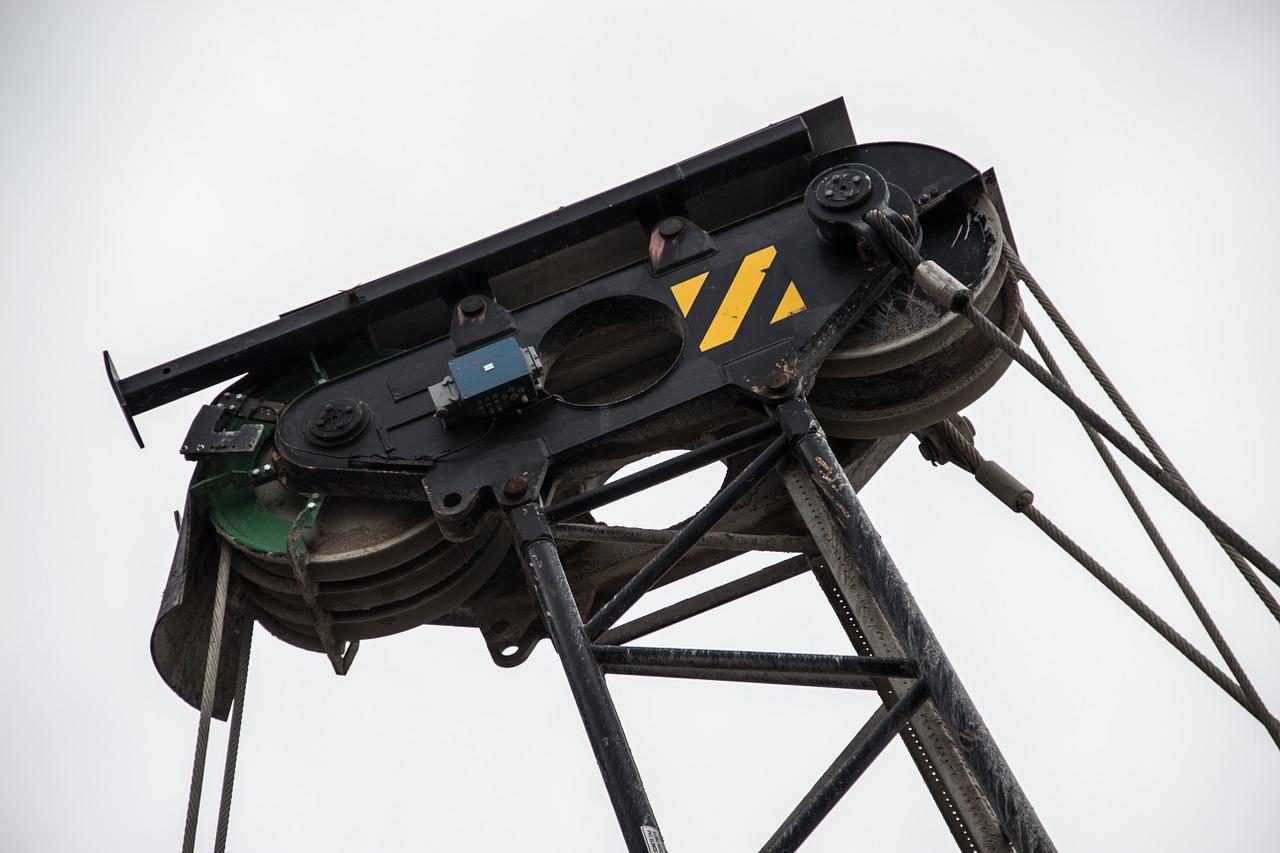 滑轮椅子怎么组装