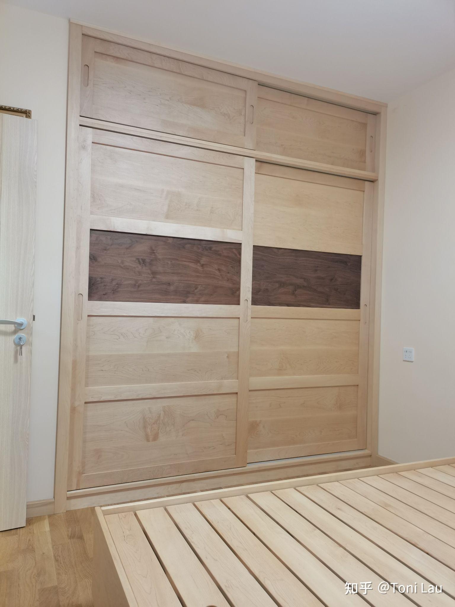 请问大家我想买一套书房卧室的实木家具我喜欢浅色的实木有什么推荐