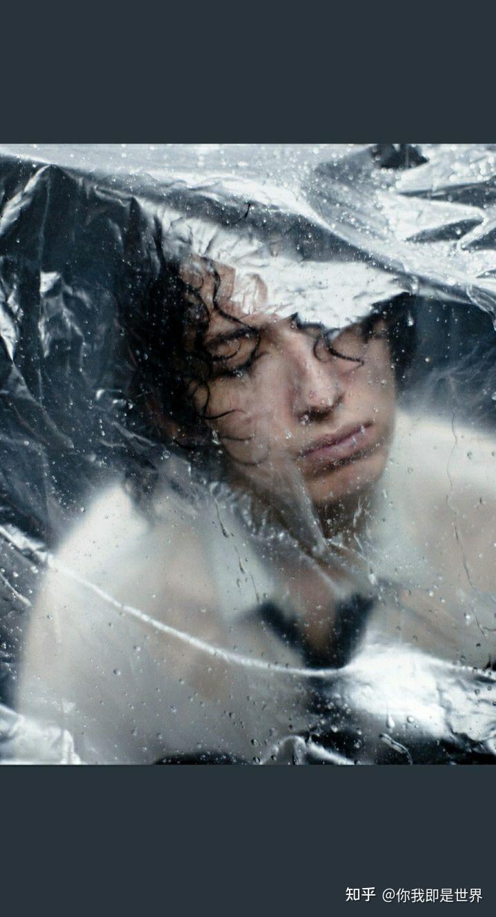 有没有歌手sub urban的照片? - 知乎