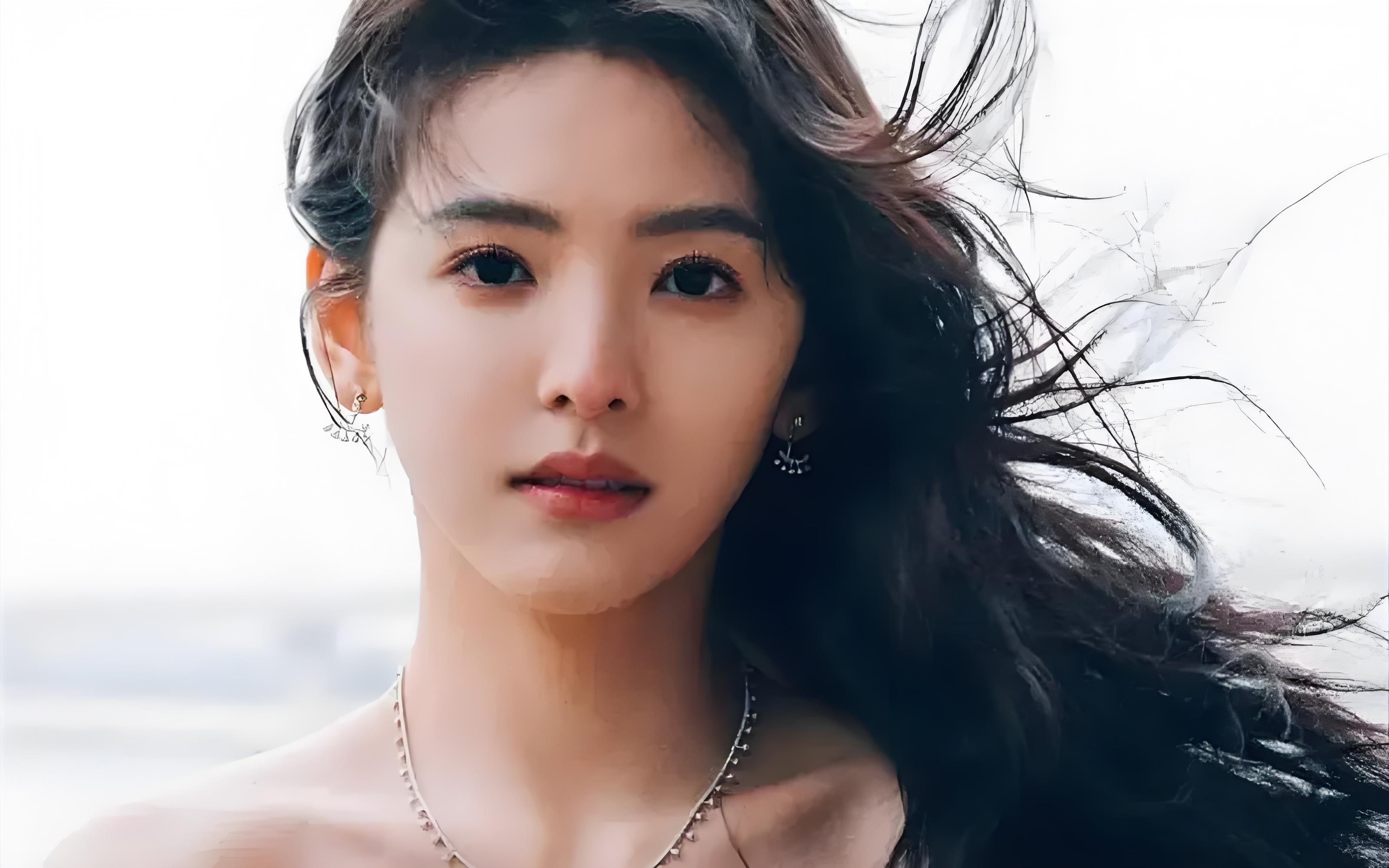 章若楠算是娱乐圈顶级美女吗?