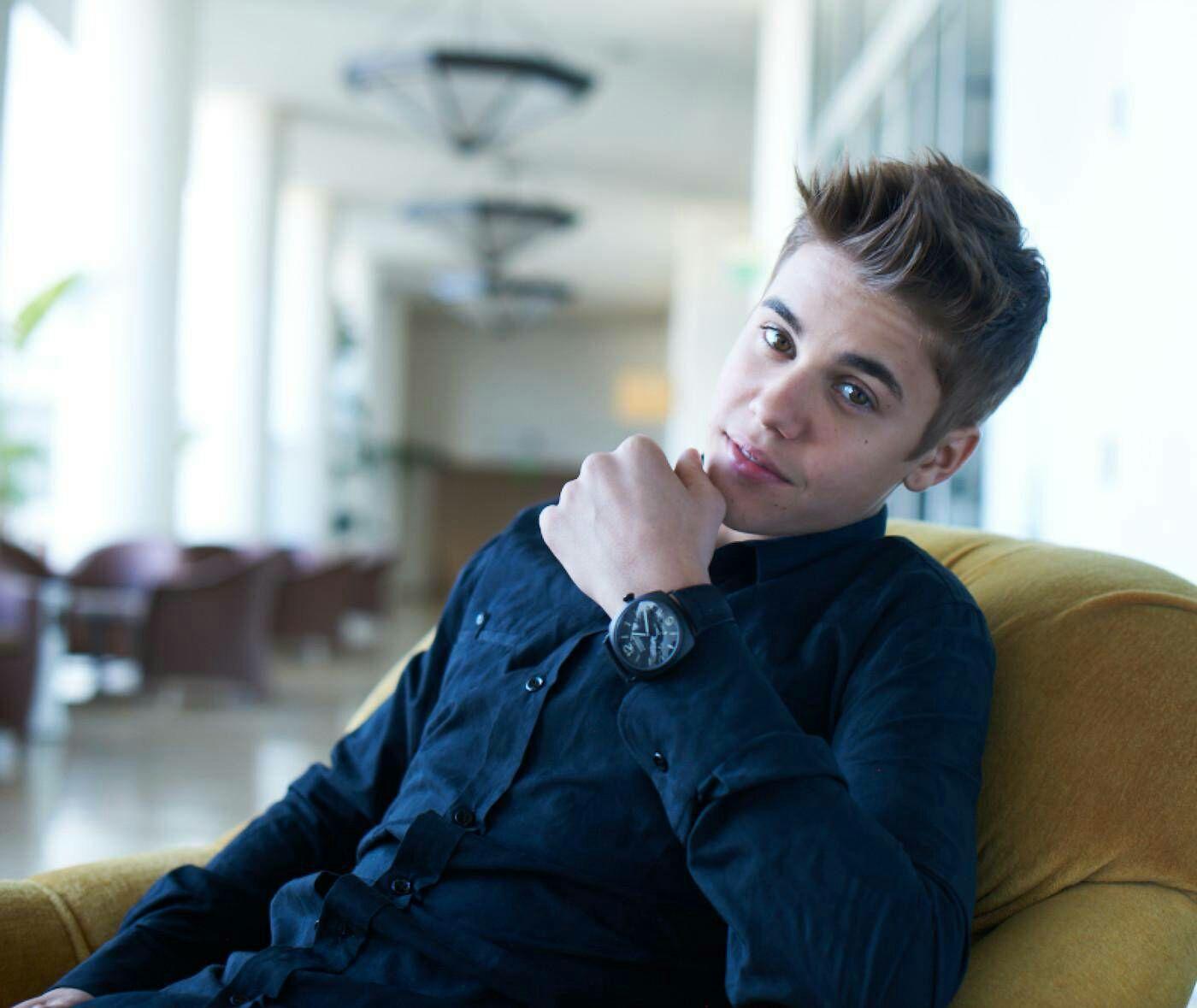 有没有一些贾斯汀比伯颜值巅峰图片推荐呢?