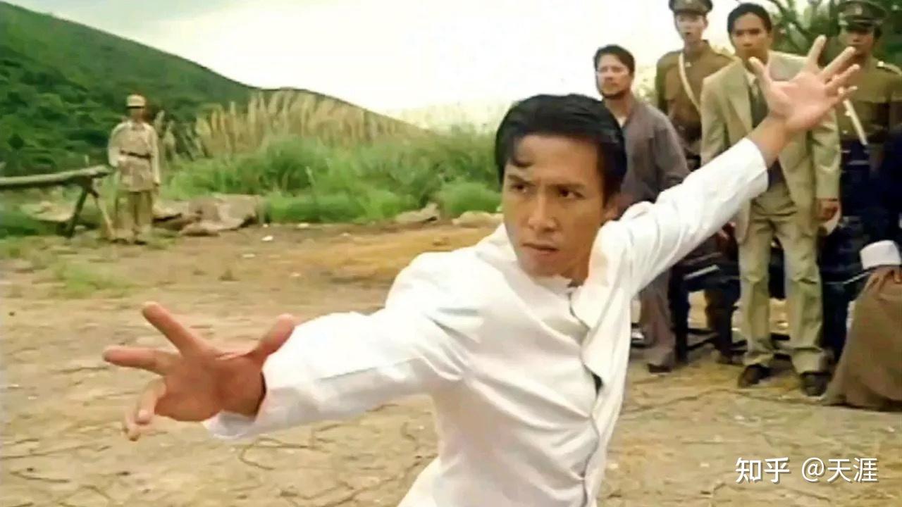 如何评价李连杰早期电影《精武英雄》?