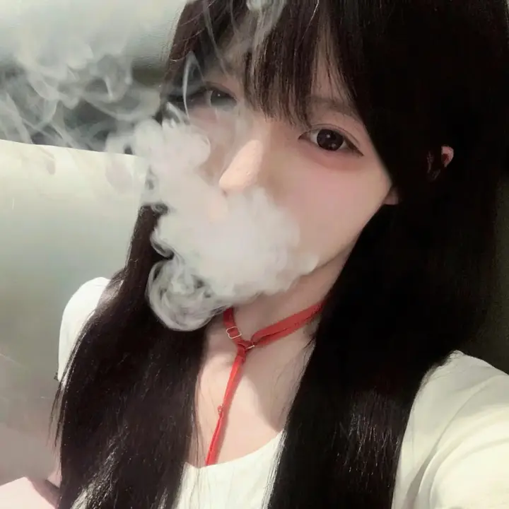 伤感女头 氛围感情绪化孤独伤感女生头像!