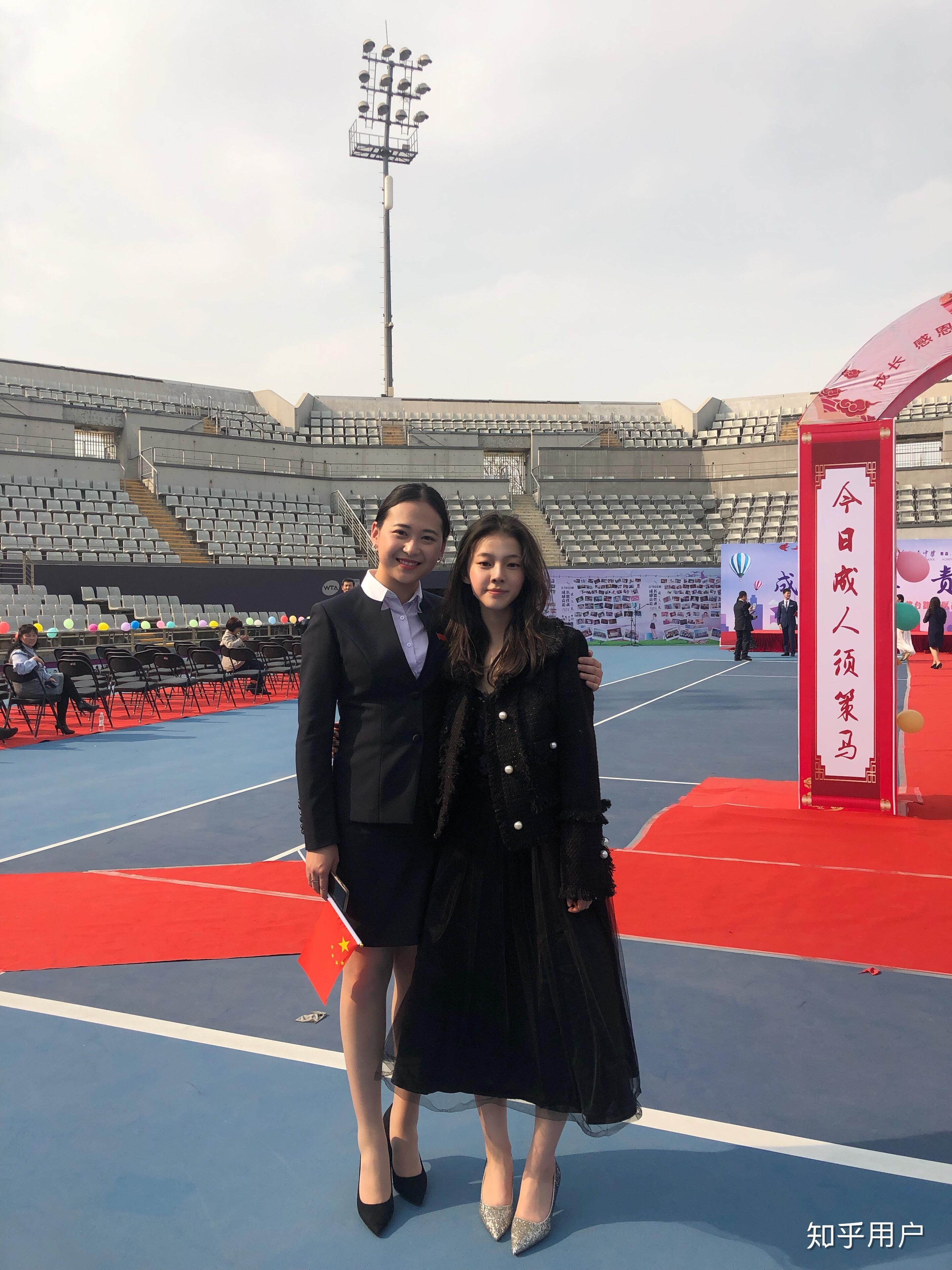 高三学生成人礼穿什么好? - 知乎