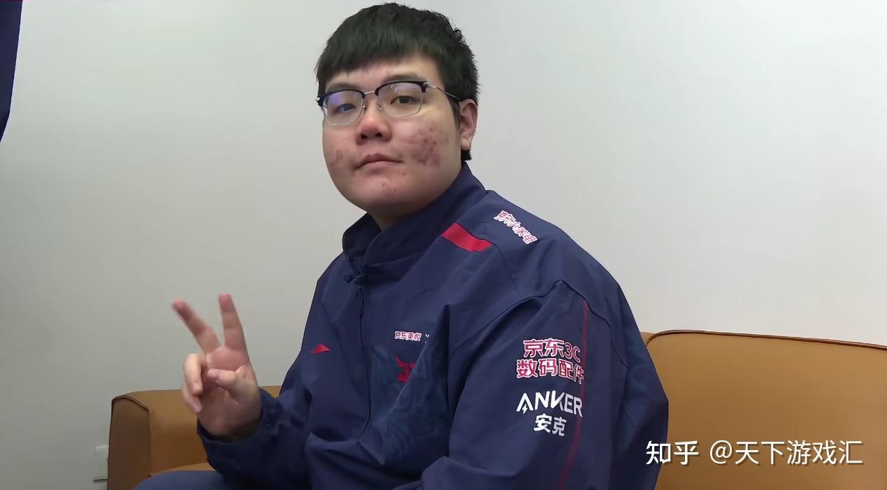 TheShy自述向369学习，但并不喜欢，打法很愚钝，上单不该这么玩- 知乎