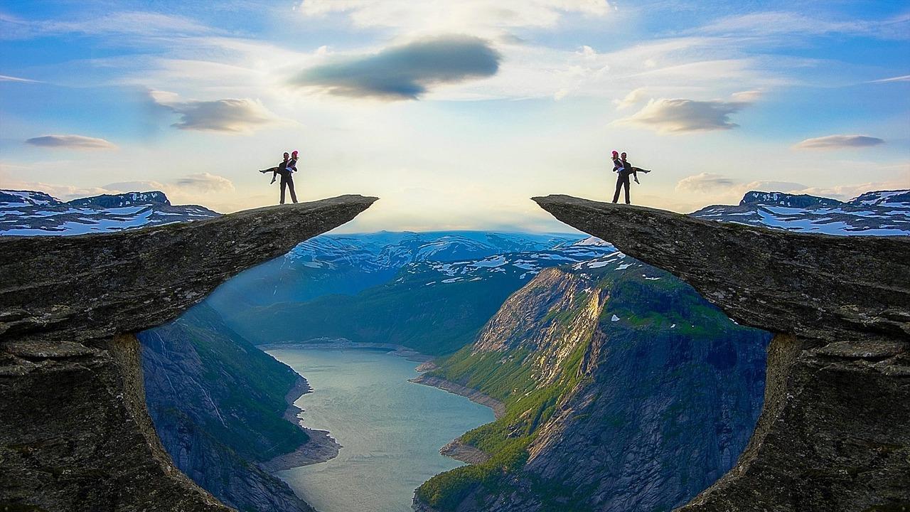 4. 悬崖地产盘点