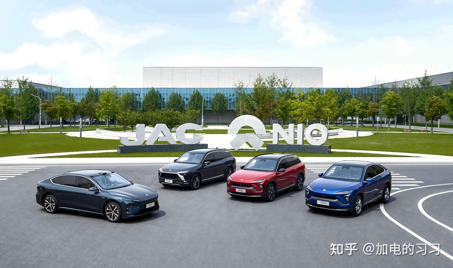 一个高端品牌和代工模式,是怎么从无奈走到自造的