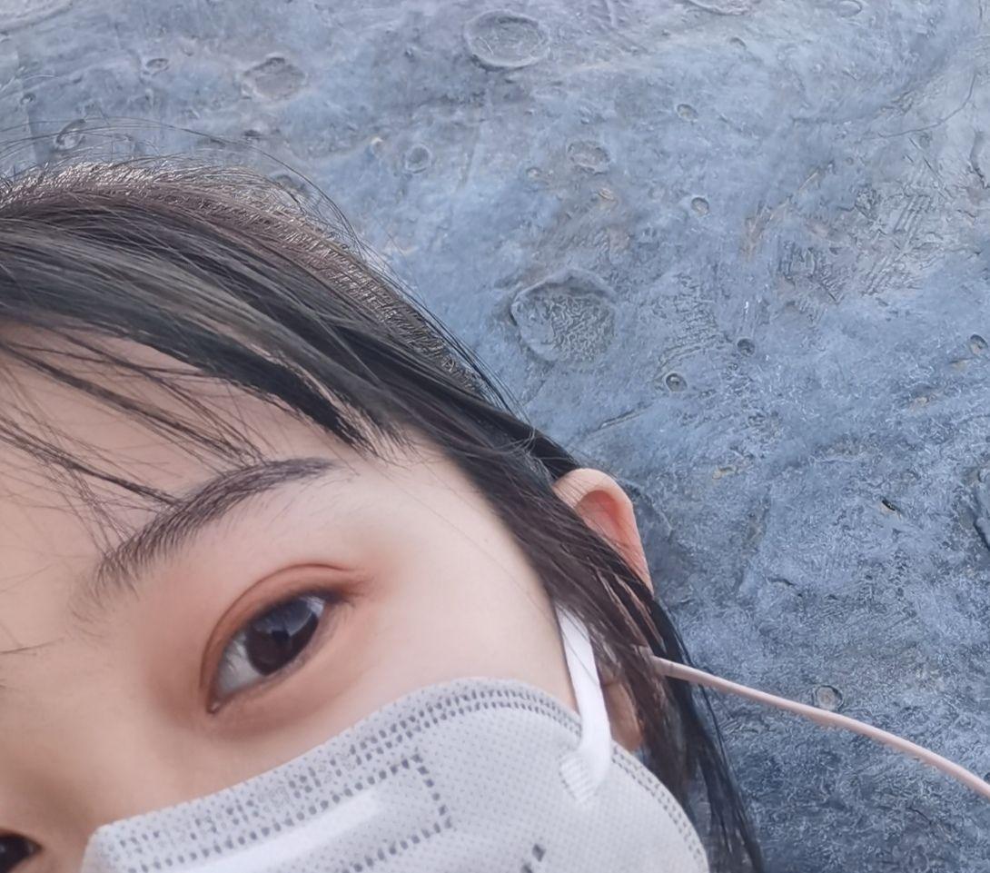 人们常说眼睛里有光是什么意思