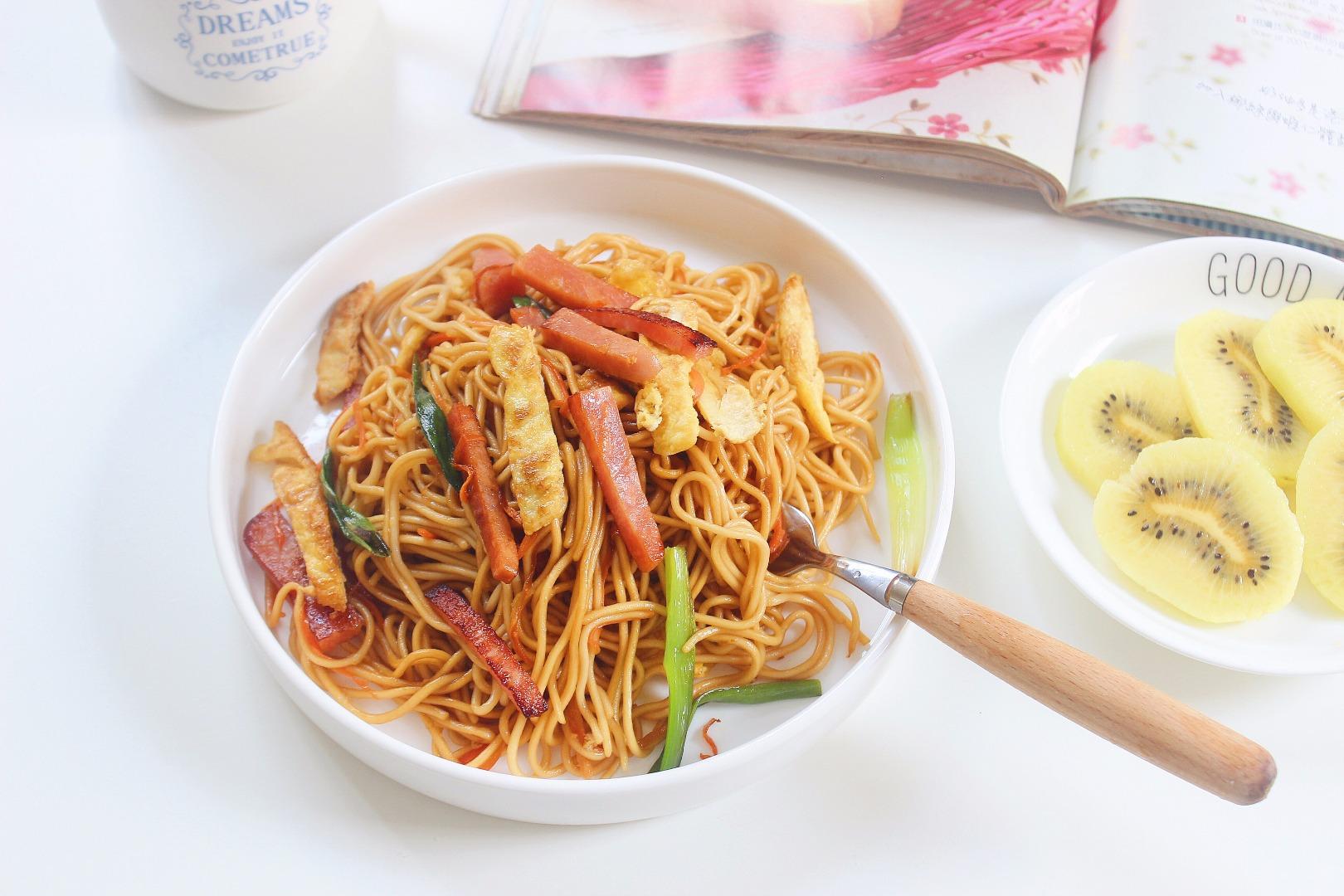 早餐优选超级简单快手炒面