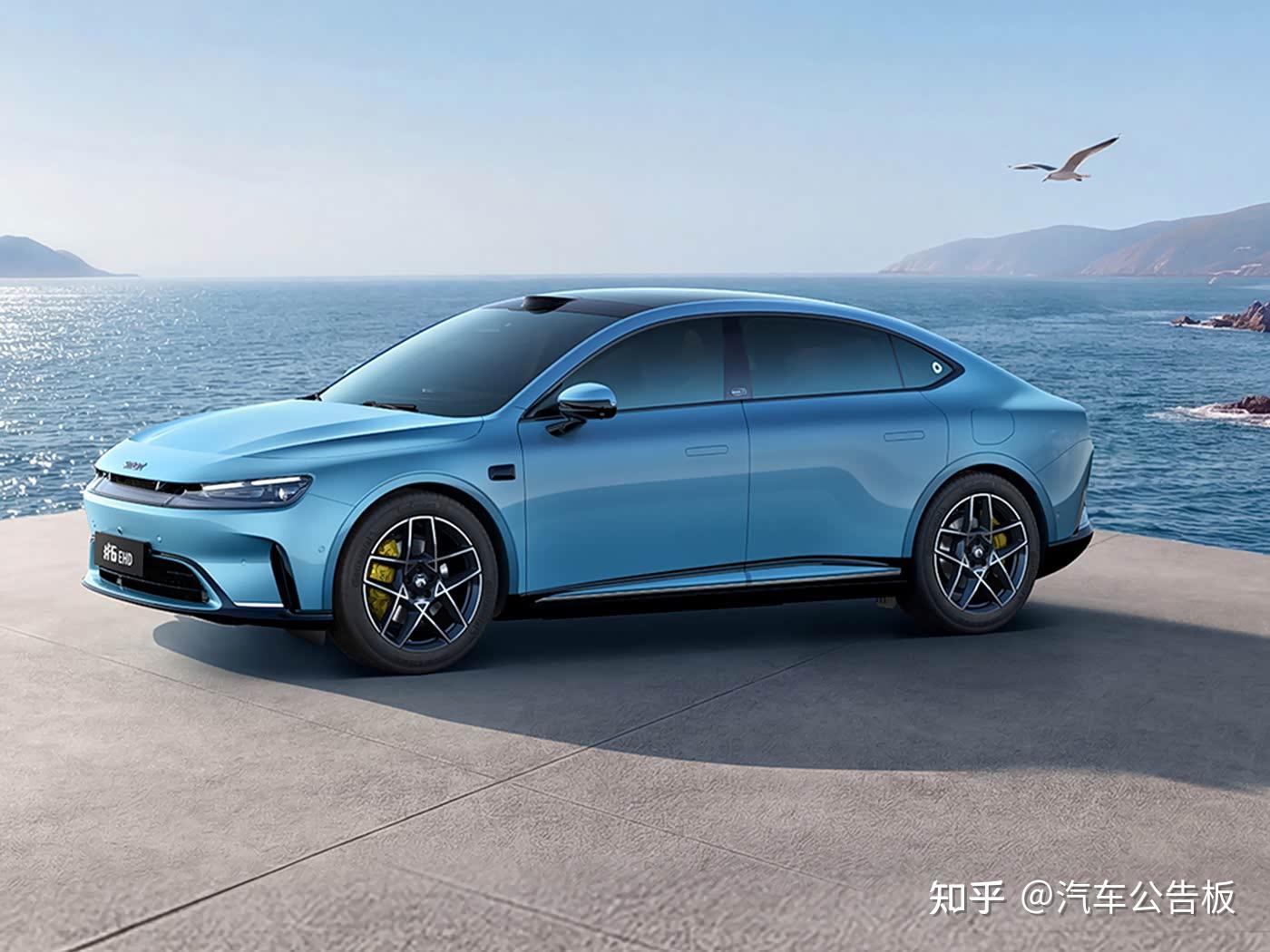 Smart插混中型轿跑内饰图来了,依旧双联屏,纯电285km