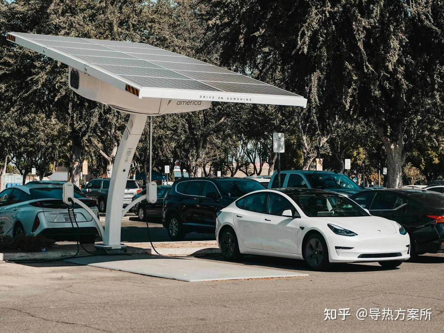 从传统车到新能源车,整车热管理开发难度变大了还是减小了?