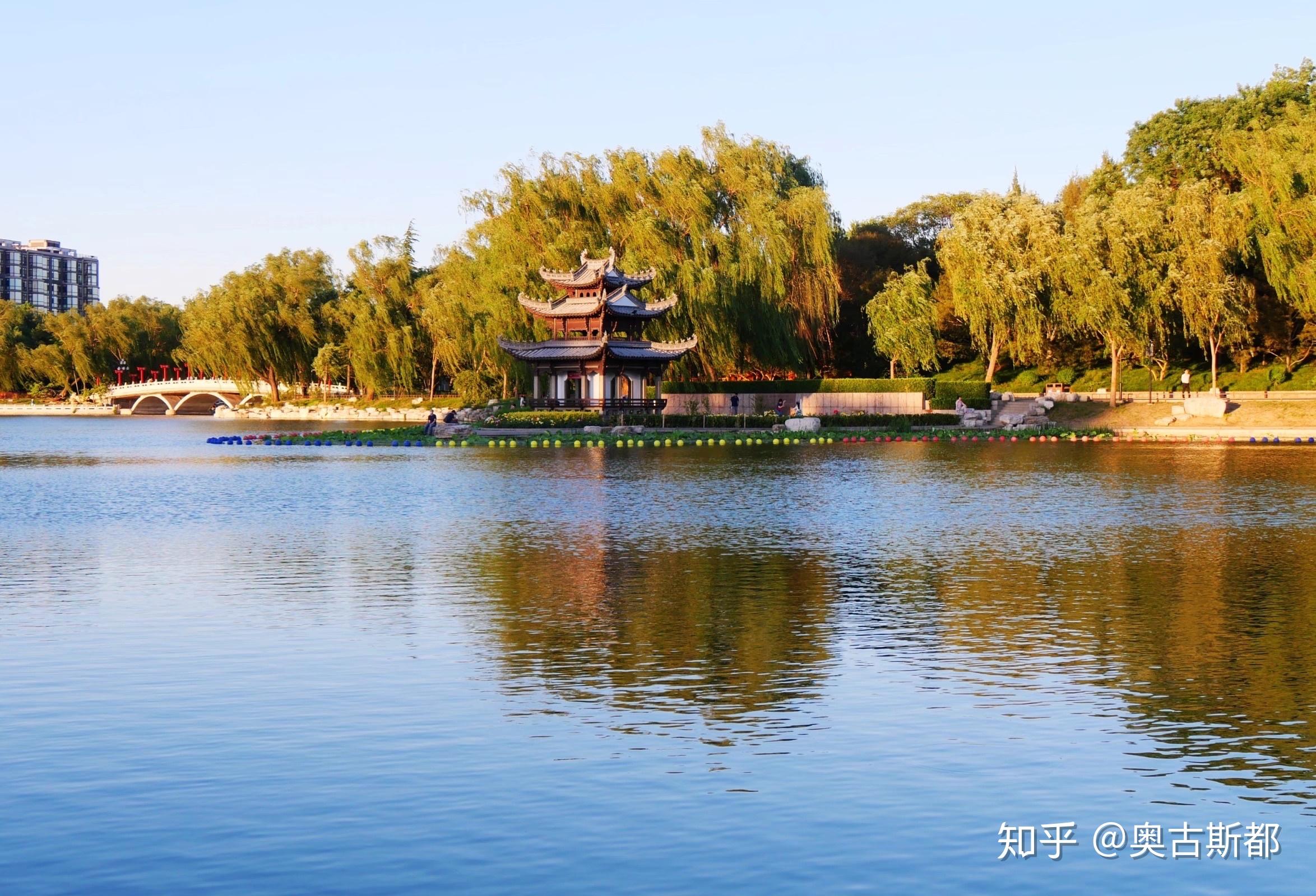 北京陶然亭公園是一個什麼景點有什麼吸引人的地方和歷史典故