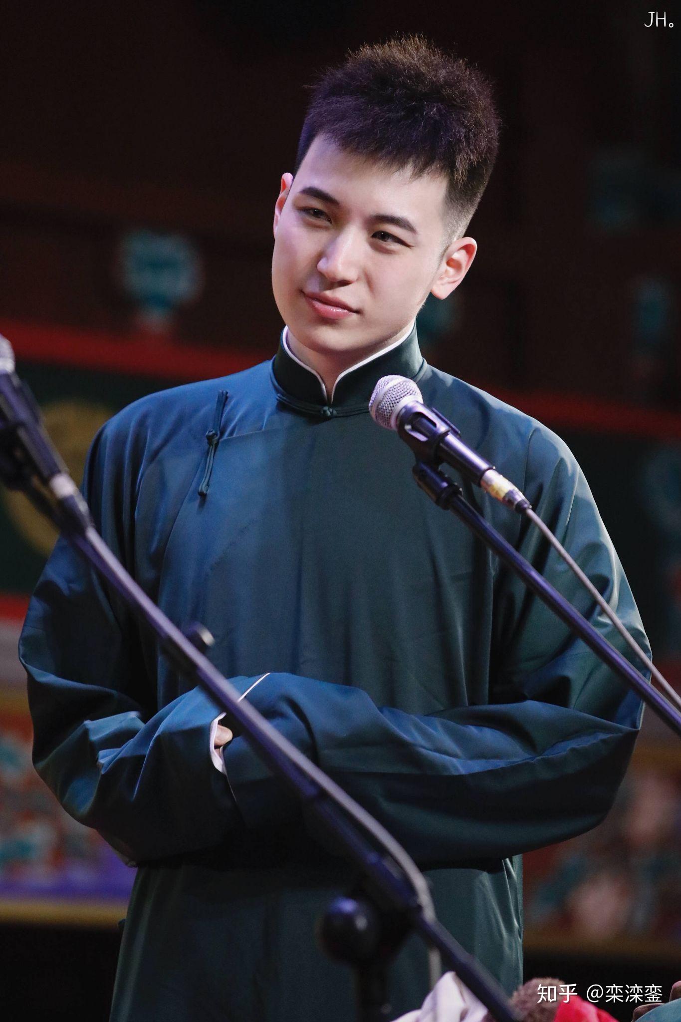 有没有德云社相声演员王九龙好看的照片