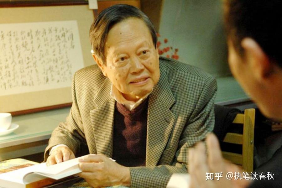 杨振宁葬礼当天,93岁亲弟杨振汉罕见现身,说哥哥还有个未了心愿 - 知乎