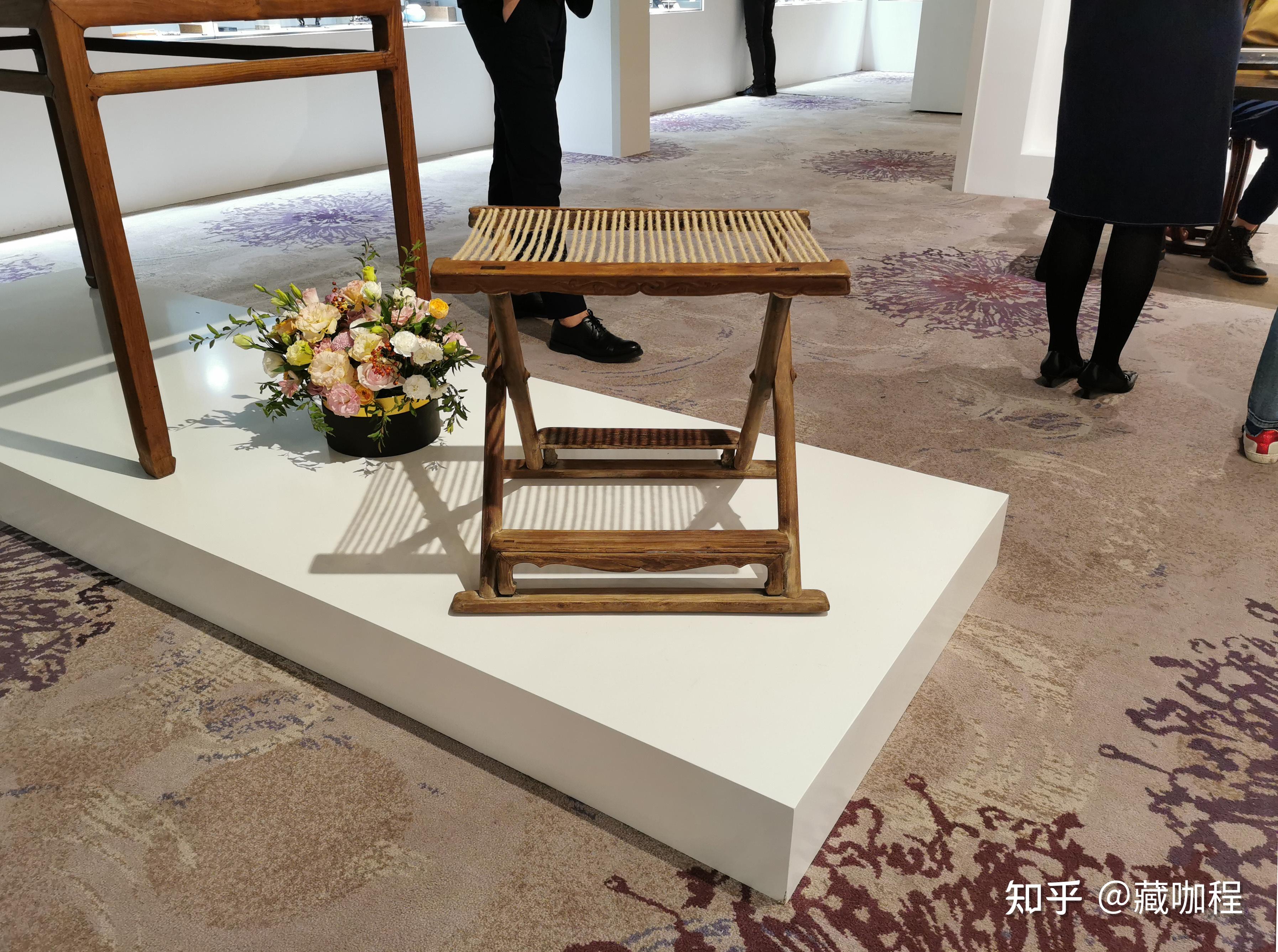 鬼眼、麦穗纹全有,黄花梨交杌木质特征典型 - 知乎