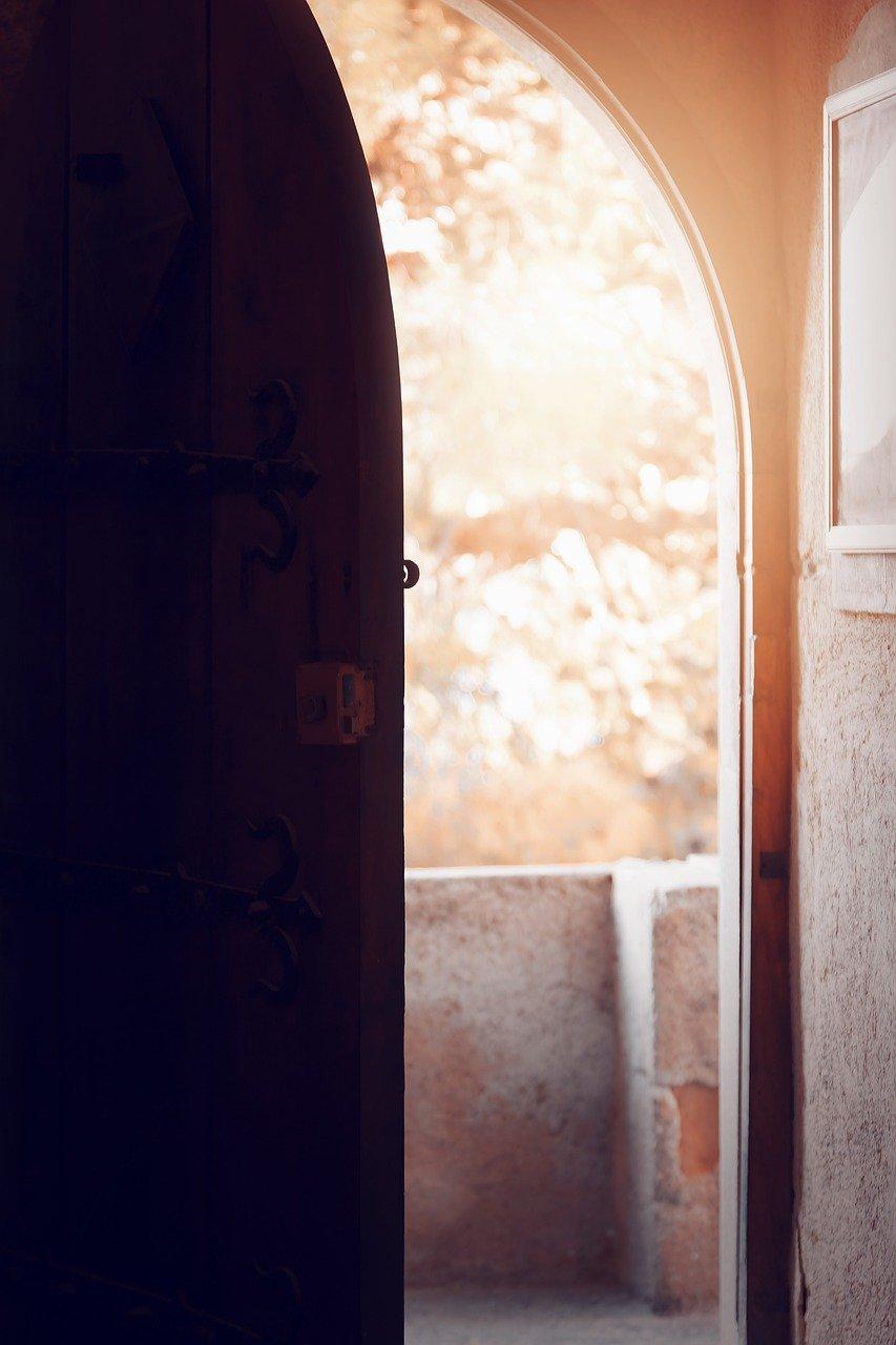 2. 闼闼木门设计