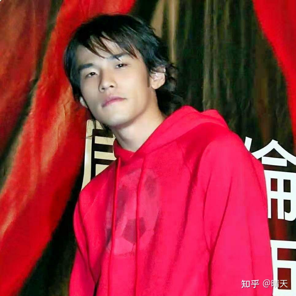 有没有周杰伦笑的照片? - 知乎