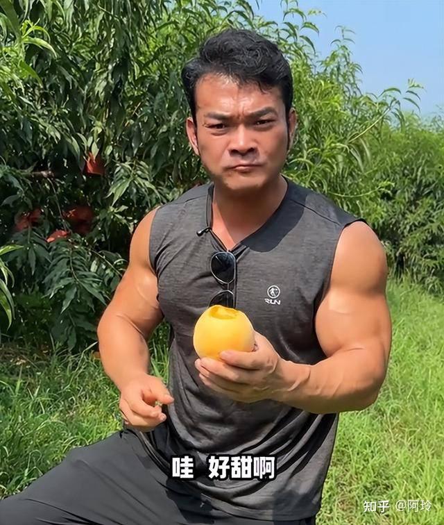 终于赚了!李维刚包10亩桃园,进价3块进账1万3,网友却替他嫌亏 - 知乎
