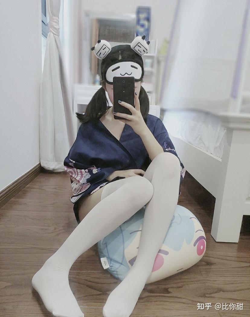 在生活中女生为什么很少穿白丝? - 知乎