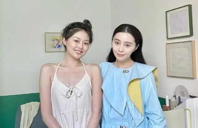 晚晚好惨,高奢品牌嫌low把她代言视频下架了… - 知乎