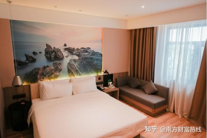 一场“呼吸革命”：亚朵酒店如何用绿岛风新风重塑高端睡眠体验？ - 知乎