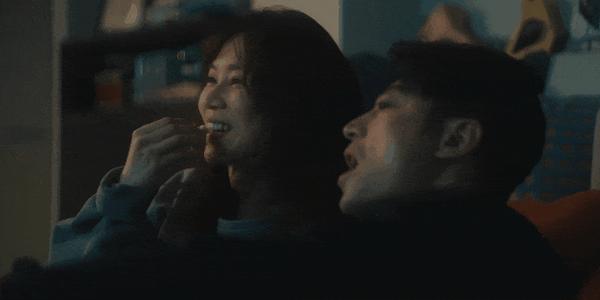 《忘了我记得》双影后联手,8.2分华语王炸剧