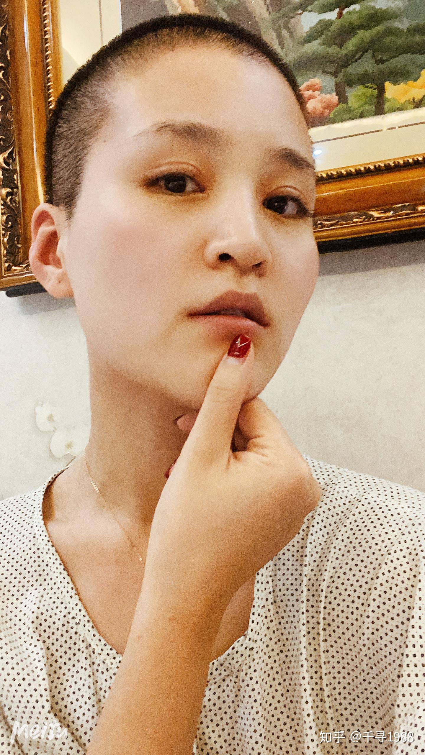 女生光头蓄发过程(已更新7个月长度) - 知乎