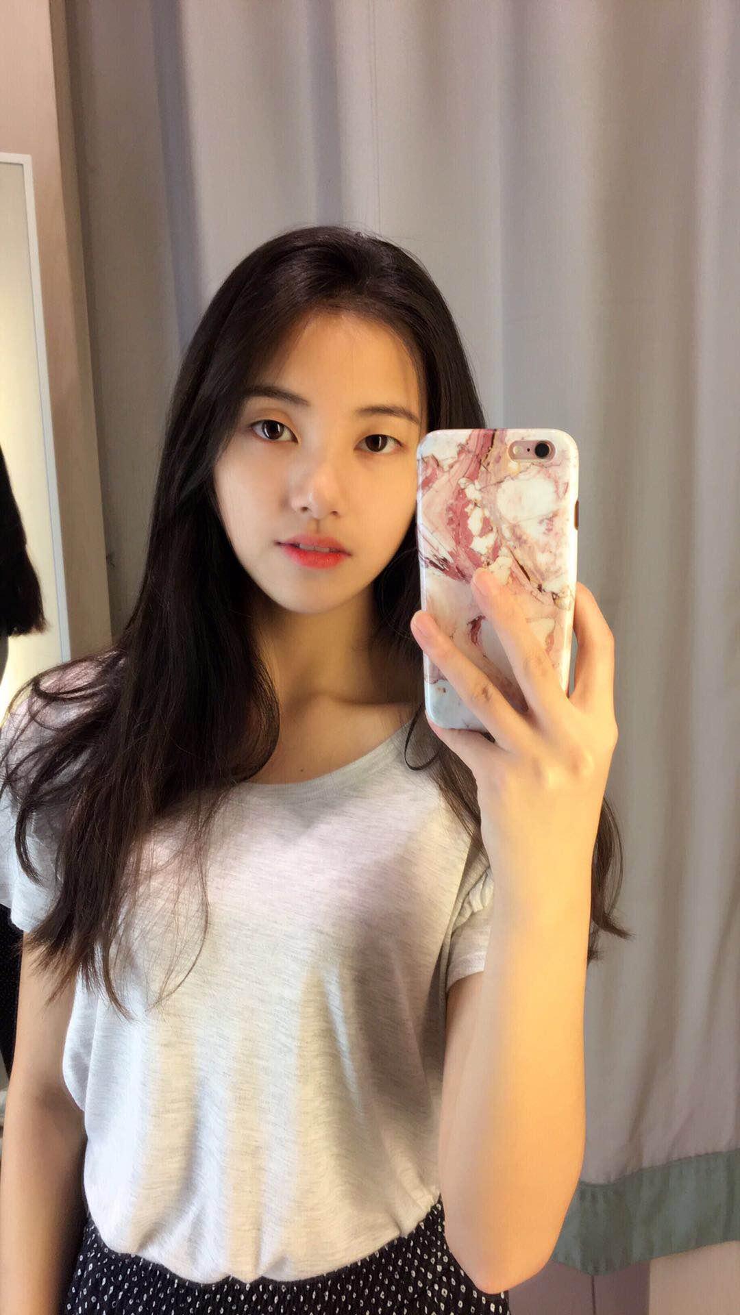 你见过最漂亮的女生长什么样