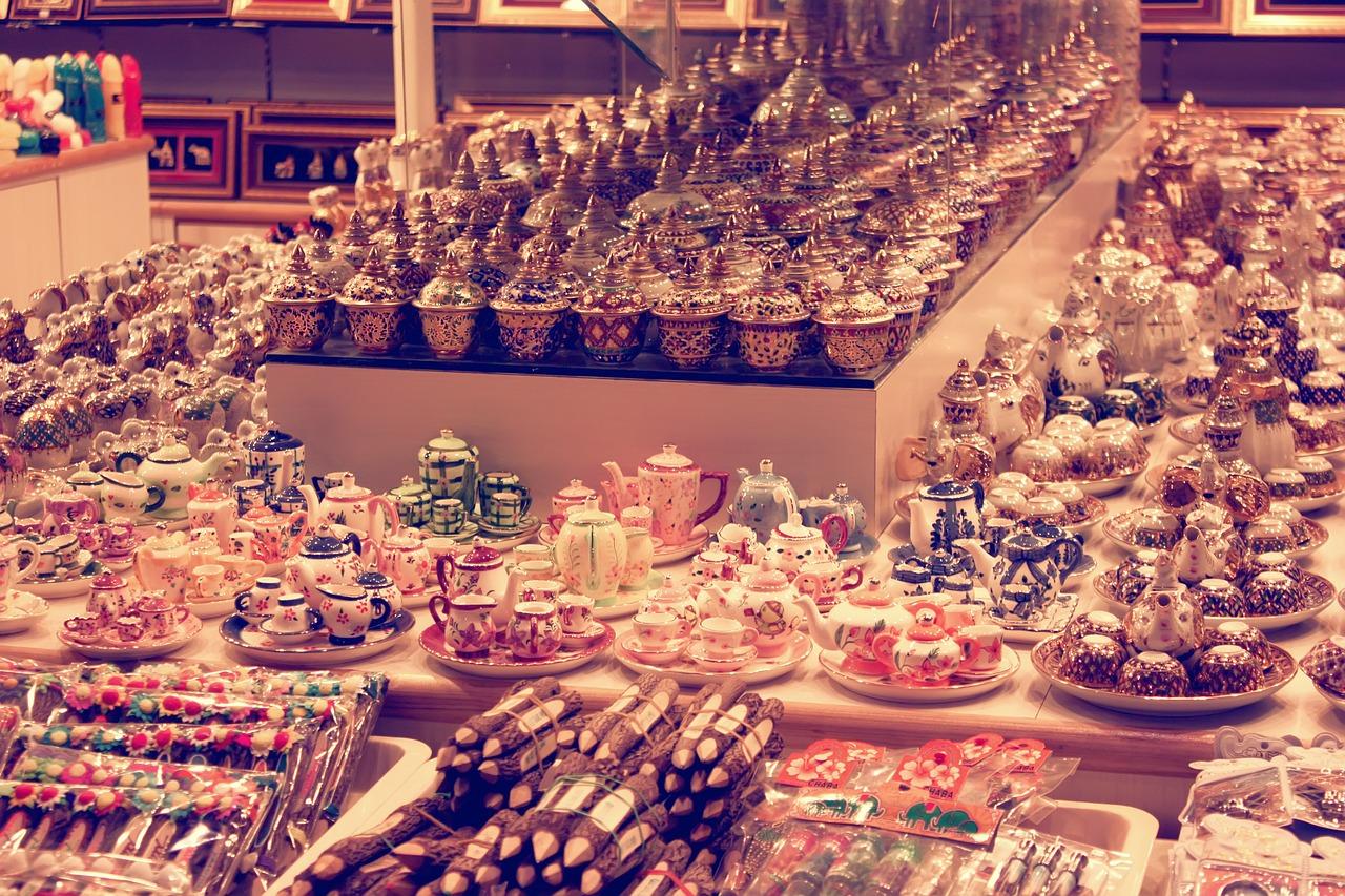 家里餐厅安装什么灯漂亮