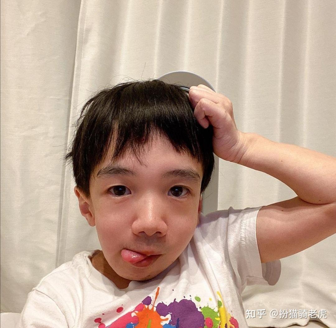 AV男优”身高109cm，真人版“小矮人”和20个“白雪公主” - 知乎