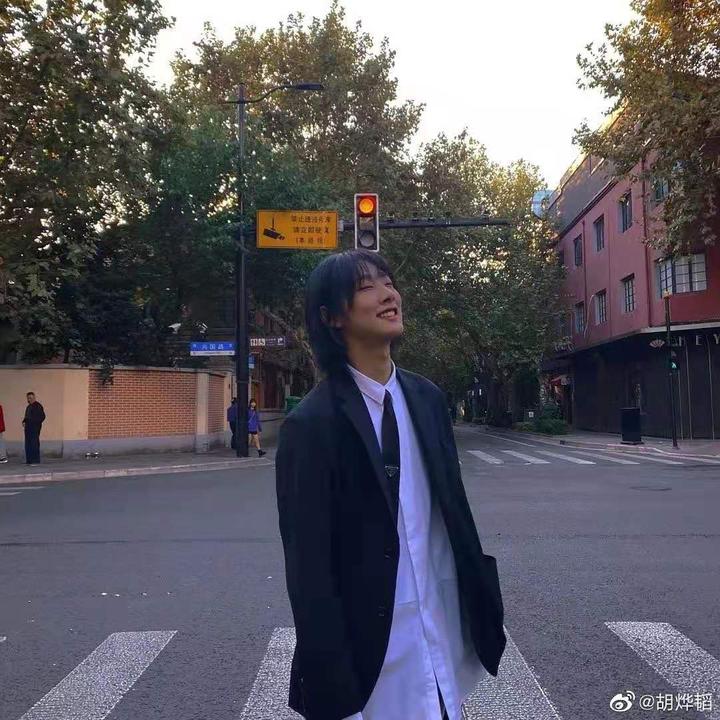 【创造营2021分析复盘】从胡烨韬的剧情走向看素人选手在选秀中的发展状况 - 知乎